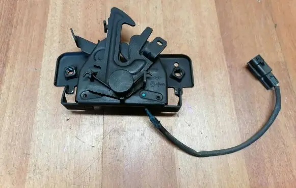 Renault Megane IV Engine bonnet/hood lock/catch 656017233R