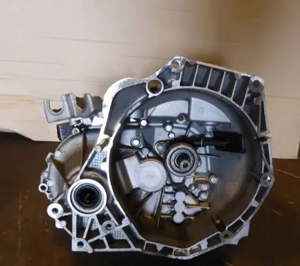 Manual 6 speed gearbox