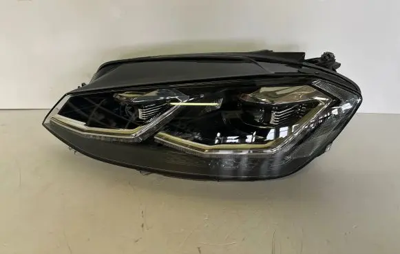 Volkswagen Golf VII Headlight/headlamp 5G1941035