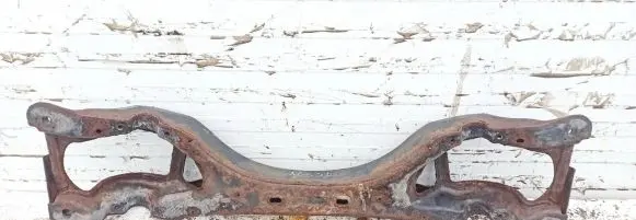 Volkswagen Touareg I Rear subframe 