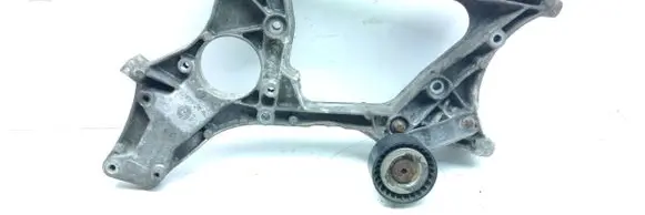 Mercedes-Benz E W212 Generator/alternator bracket A6512012009 GD01784