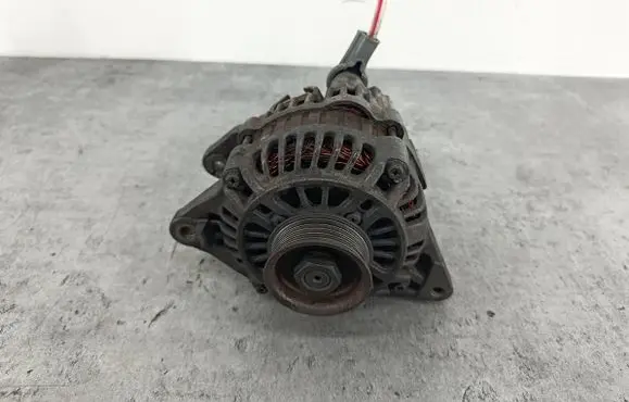 Mitsubishi Lancer VIII Generator/alternator MD325696A2TA5191