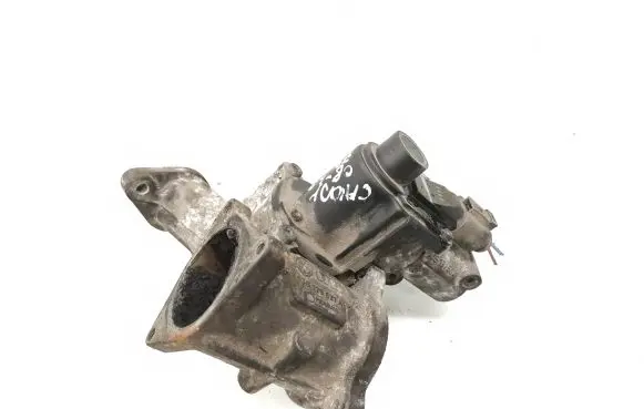 Volkswagen Caddy EGR valve 03G129637A