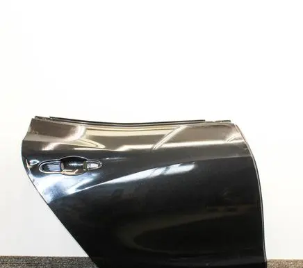 Maserati Ghibli Rear door