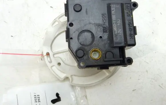 Toyota Highlander XU40 Air flap motor/actuator 0638001100