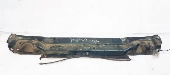 Peugeot 406 Radiator support slam panel