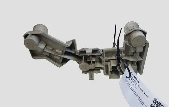 Volvo V50 Tail light bulb cover holder