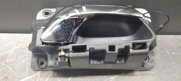 Volvo S80 Rear door interior handle 09170046