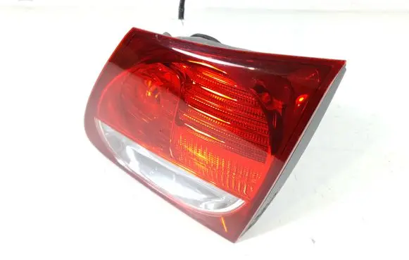 Lexus GS 300 350 430 450H Tailgate rear/tail lights 81581-30330