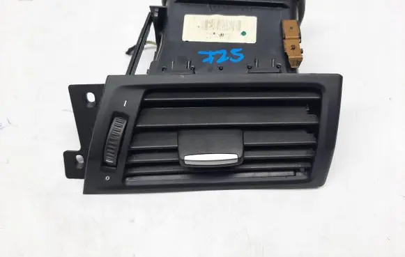 BMW X3 F25 Dashboard side air vent grill/cover trim 9184142