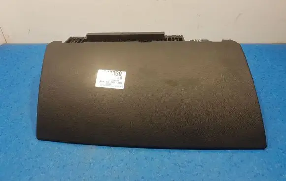 BMW 7 E38 Front door storage pocket/box 
