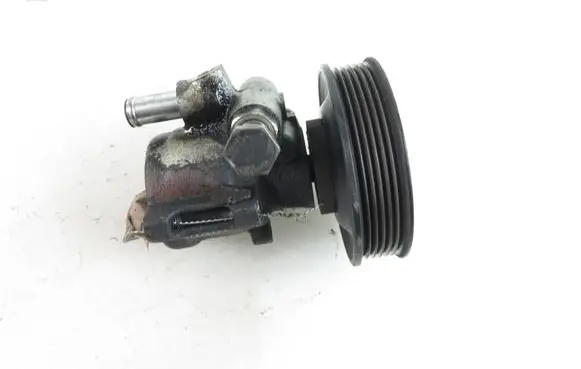 Seat Ibiza II (6k) Power steering pump 030145157