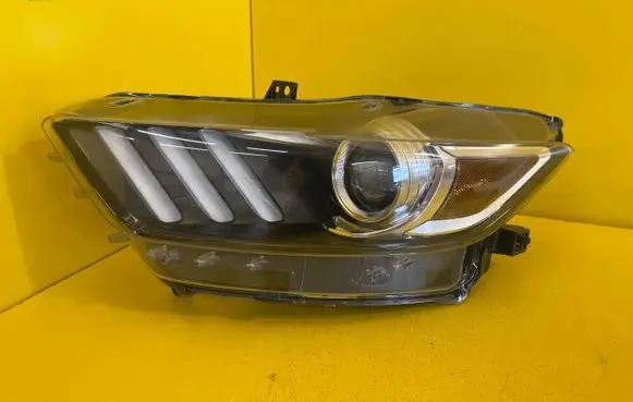 Ford Mustang VI Headlight/headlamp FR3B13006B
