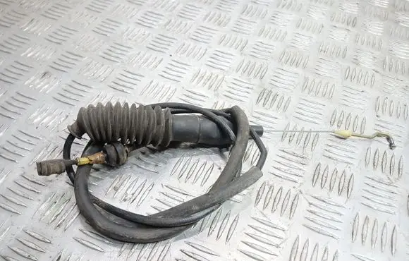 Volkswagen Multivan T4 Throttle cable 