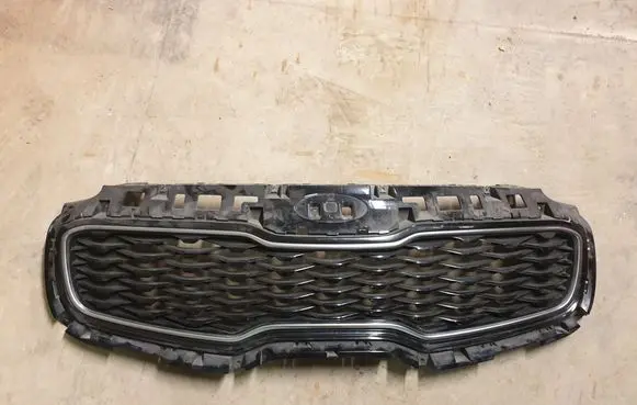 KIA Sportage Front grill 86352F1500