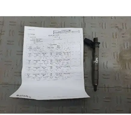 BMW 5 F10 F11 Fuel injector 7823461 782346101