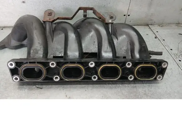 Seat Toledo II (1M) Intake manifold 06A133206C