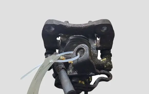 Peugeot 607 Rear brake caliper