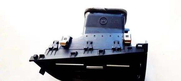 Dash center air vent grill