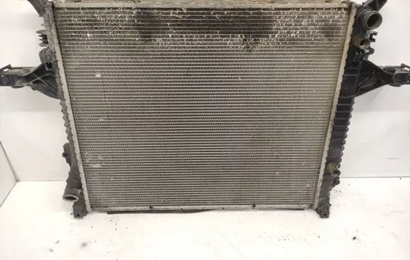 Coolant radiator
