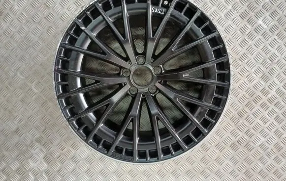 Mercedes-Benz EQC R21 alloy rim 