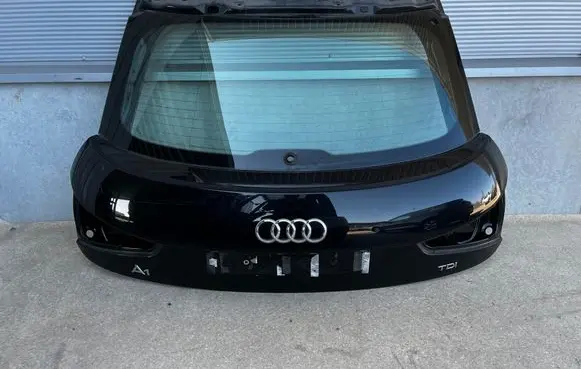 Audi A1 Tailgate/trunk/boot lid