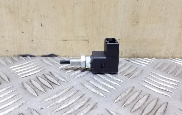 KIA Sportage Brake pedal sensor switch