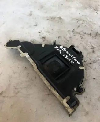 Opel Grandland X Timing belt guard (cover) 9824675280