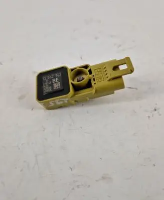 Opel Corsa D Airbag deployment crash/impact sensor 13262362