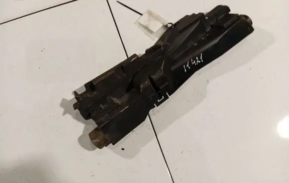 BMW 3 E46 Radiator mount bracket 75302529