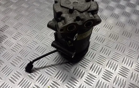 Ford Focus C-MAX Air conditioning (A/C) compressor (pump)