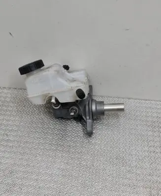 Renault Twingo III Master brake cylinder 460914024R 1114897S0