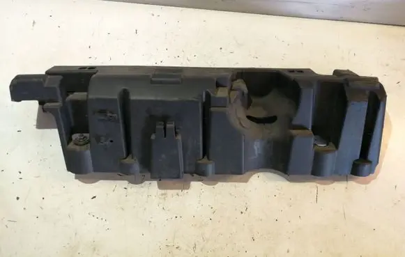 Volvo V70 Engine cover (trim) 30757533