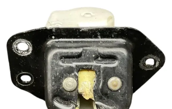 Nissan Juke I F15 Tailgate/trunk/boot lock/catch/latch