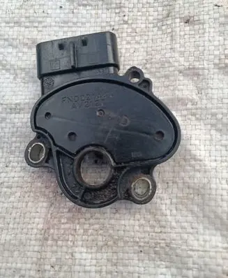 Mazda 6 Gearbox control unit/module FN0221444 AV2127