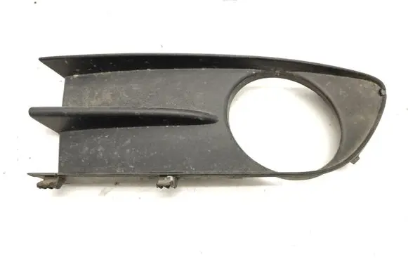 Renault Laguna II Front bumper lower grill G000009745