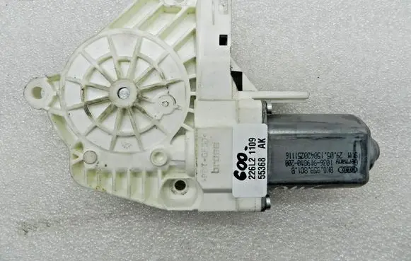 Audi A6 S6 C7 4G Front door window regulator motor 8K0959801B