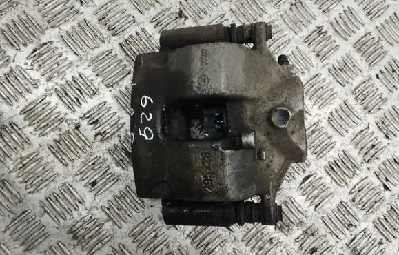 Mercedes-Benz C W204 Front brake caliper