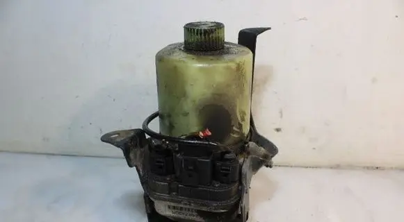 Seat Ibiza IV (6J,6P) Power steering pump