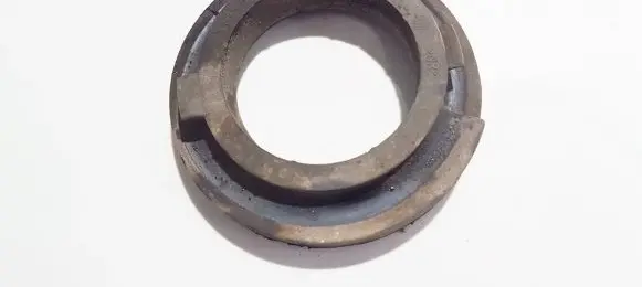 Volvo V70 Front coil spring rubber mount 6g915599baa 6g91-5599-baa
