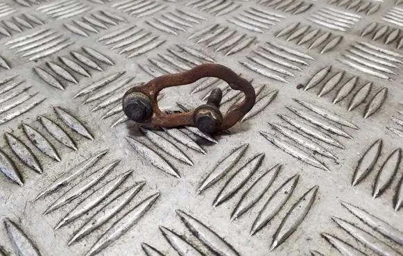 Fuel Injector clamp holder