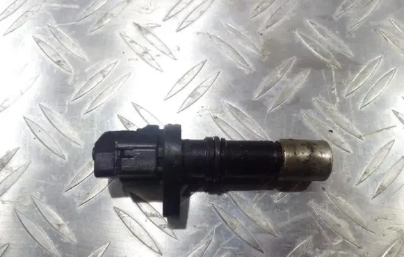 Toyota iQ Crankshaft position sensor 9091905062 90919-05062