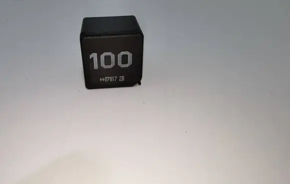 Volkswagen Caddy Other relay 7M0951253A 95VW10K705CA V23136J6X45