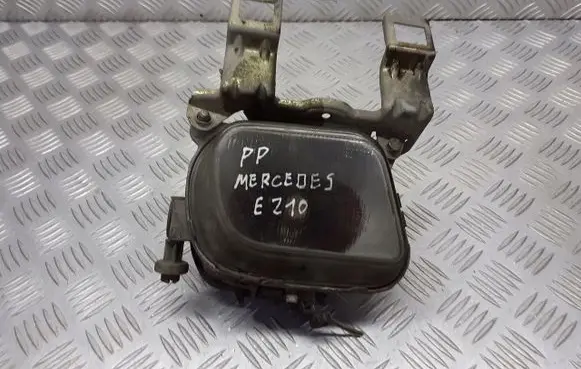 Mercedes-Benz E W210 Front fog light 1305621663