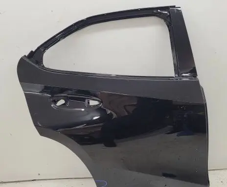 Lexus UX Rear door