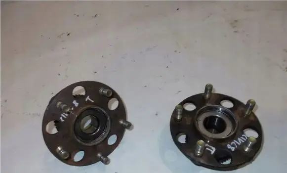 Honda Civic Stub axle 
