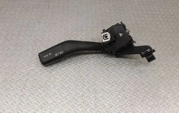 Volkswagen Golf Plus Indicator stalk 1K0953513