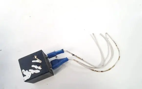 Volkswagen Golf III Other relay 0601010001P 0601-01-0001P
