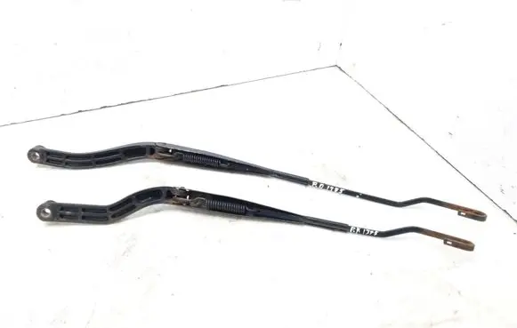 Opel Vectra C Front wiper blade arm 13188260 13188258