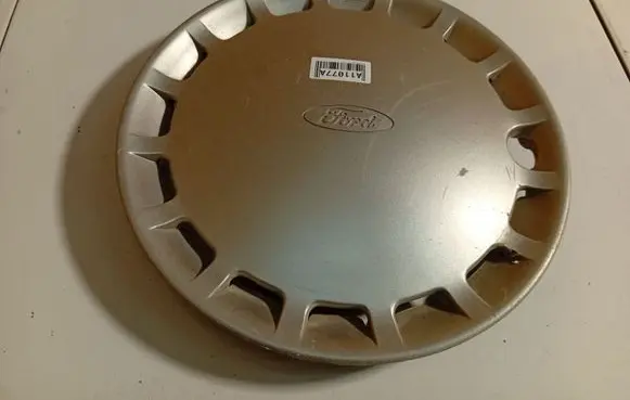 Opel Astra F R14 wheel hub/cap/trim 84AB1130aew 84AB-1130aew